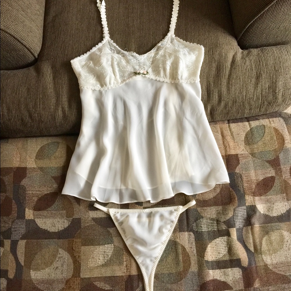 Cinema Exoile sexy chiffon and lace teddy